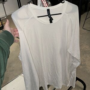 Men’s Ling Sleeve Lululemon Top